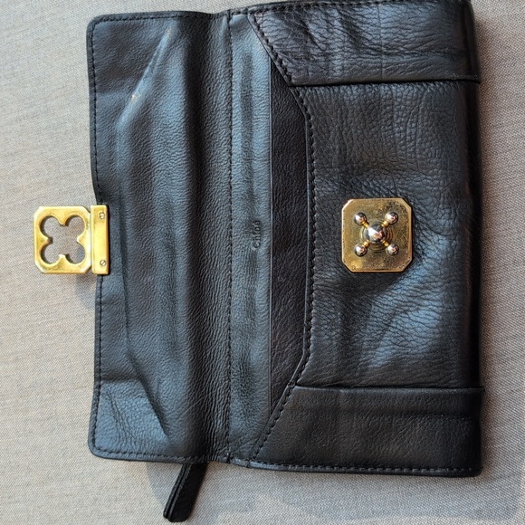 Chloe Elise Long Twist Lock Black and Gold Leather Wallet - Picture 5 of 12